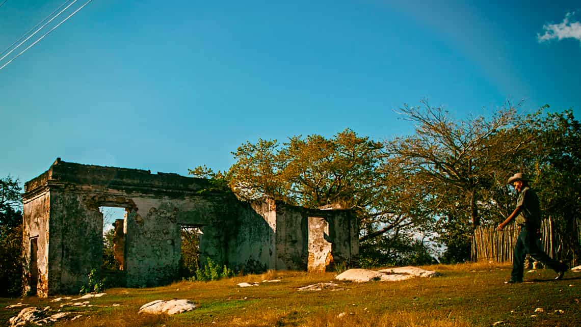 Ruinas de la Hacienda Palmarito en el Valle de lo Ingenios