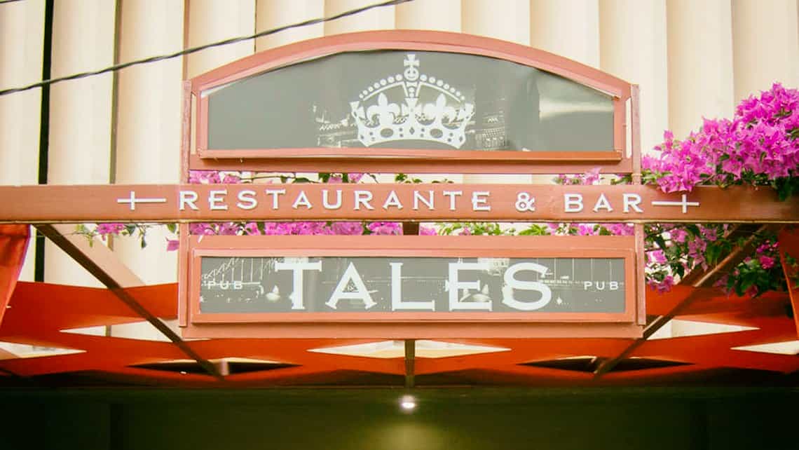 Cartel del restaurante 7 bar Pub Tales en Miramar, La Habana