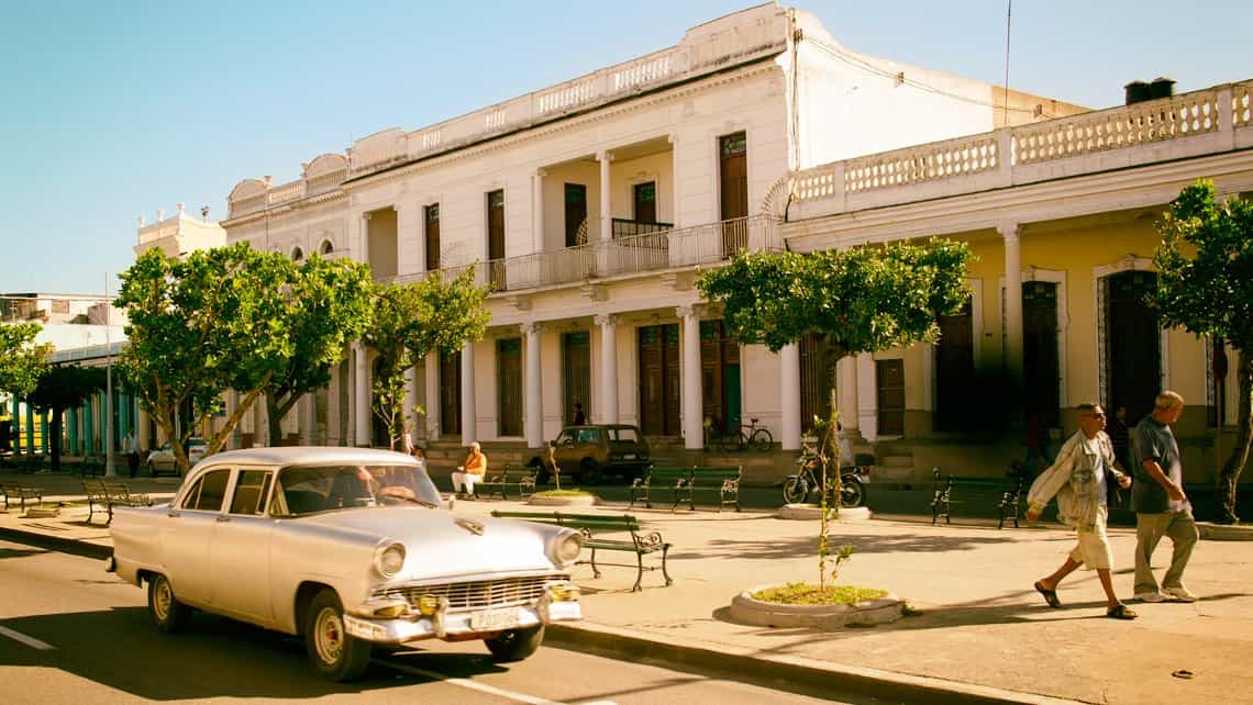 Paseo del Prado, Cienfuegos, Cuba