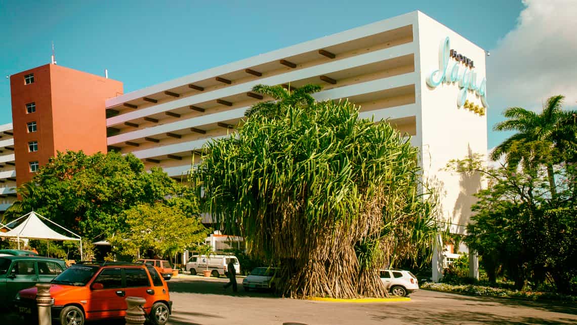 Hotel Jagua, en punta Gorda, uno de los mejores hoteles de la Ciudad de Cienfuegos