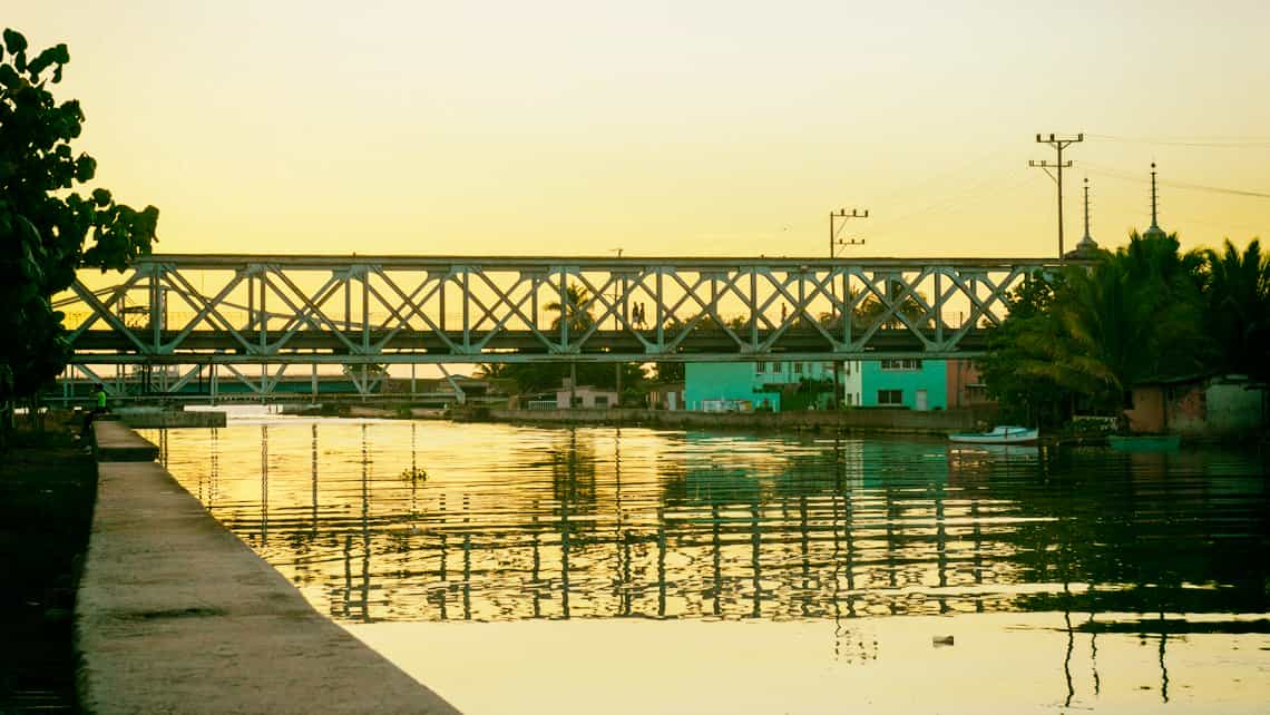Uno de los puentes que adornan la ciudad de Matanzas