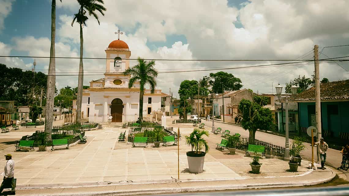 Plaza Mayor de Sagua la Grande, ciudad cubana que sufrio el embate de los piratas en siglos pasados