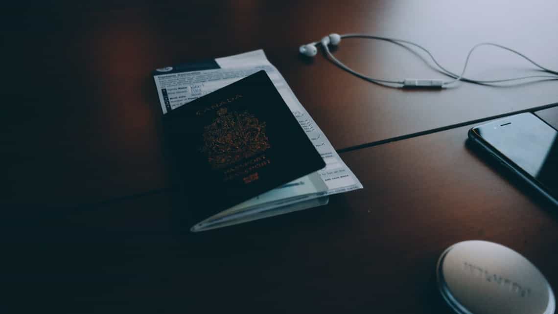 Pasaporte y documentos de viaje