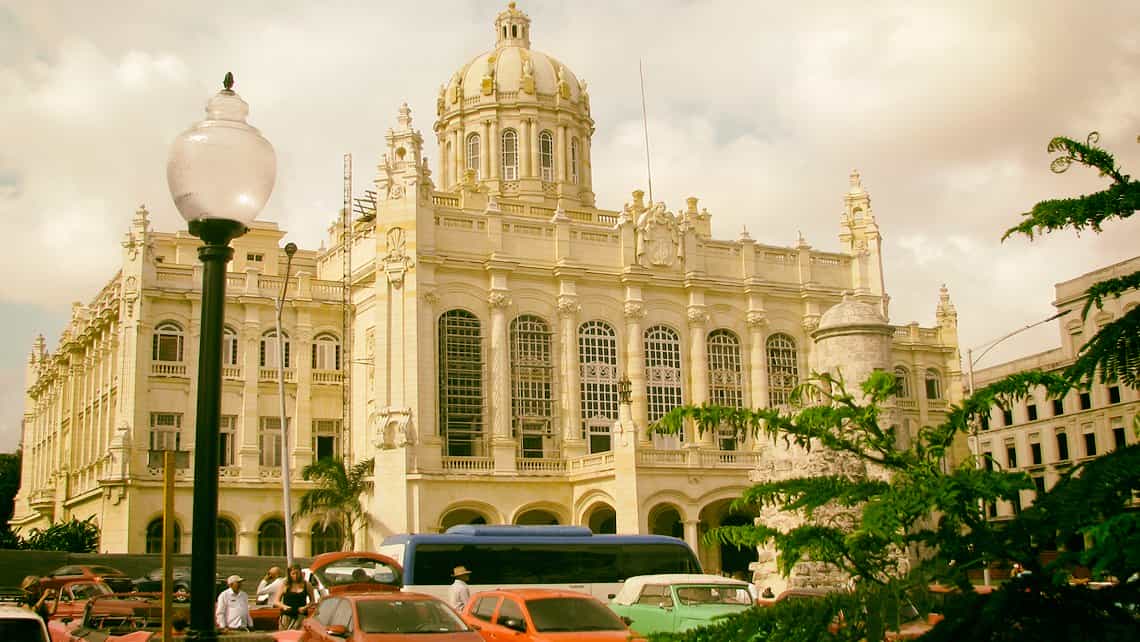 Museo de la Revolucion, antiguo Palacio Presidencial