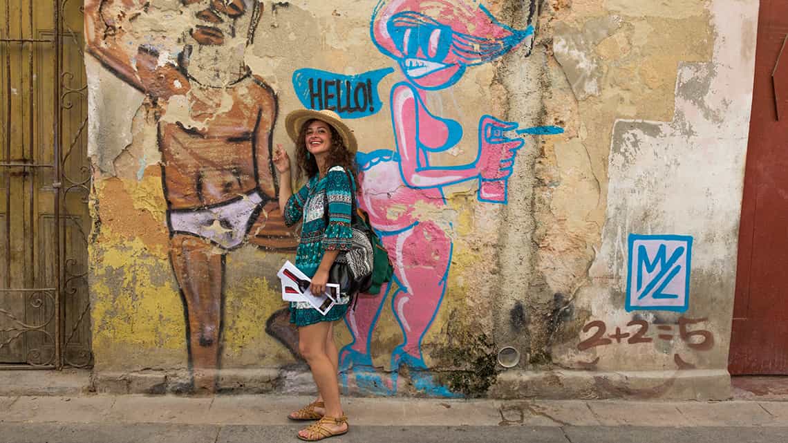 Grafittis de la calle San Isidro, una de las zonas que recorre la Ruta de Tapas de La Habana