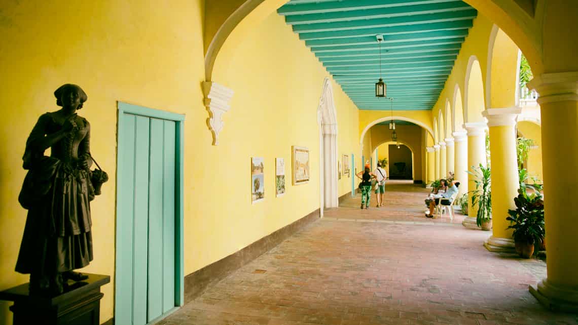 Interior de la casa museo Obra Pia