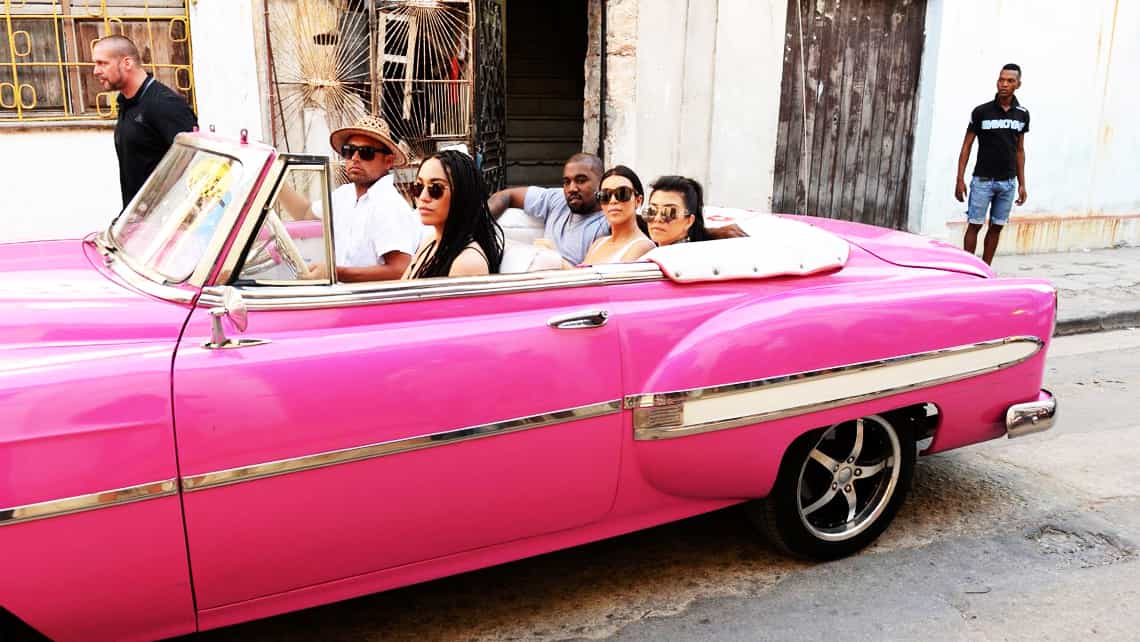 Las hermanas Kardashian y Kanye West en La Habana, Cuba