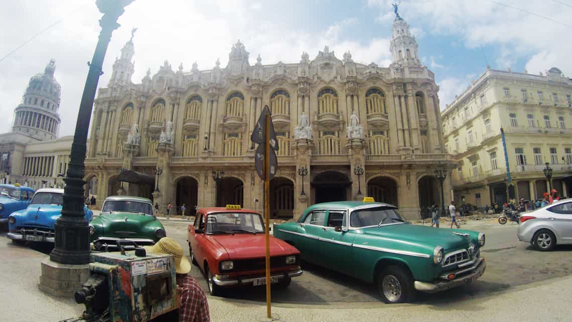 Fachada principal del Gran Teatro de La Habana