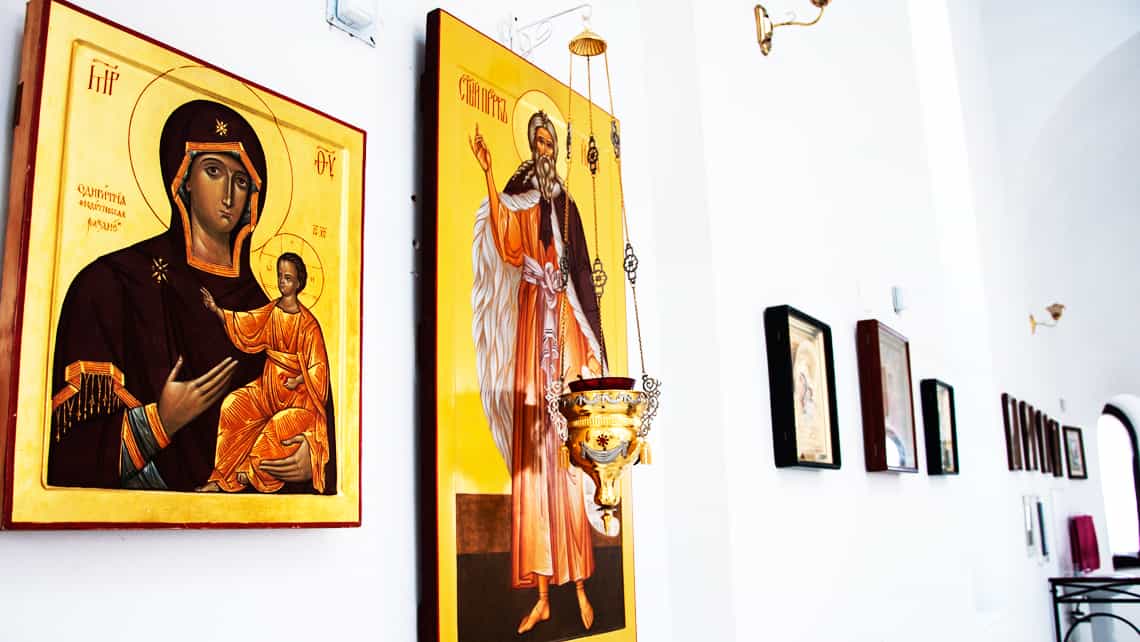Iconos de la Virgen de Kazan en la Catedral Otodoza de La Habana