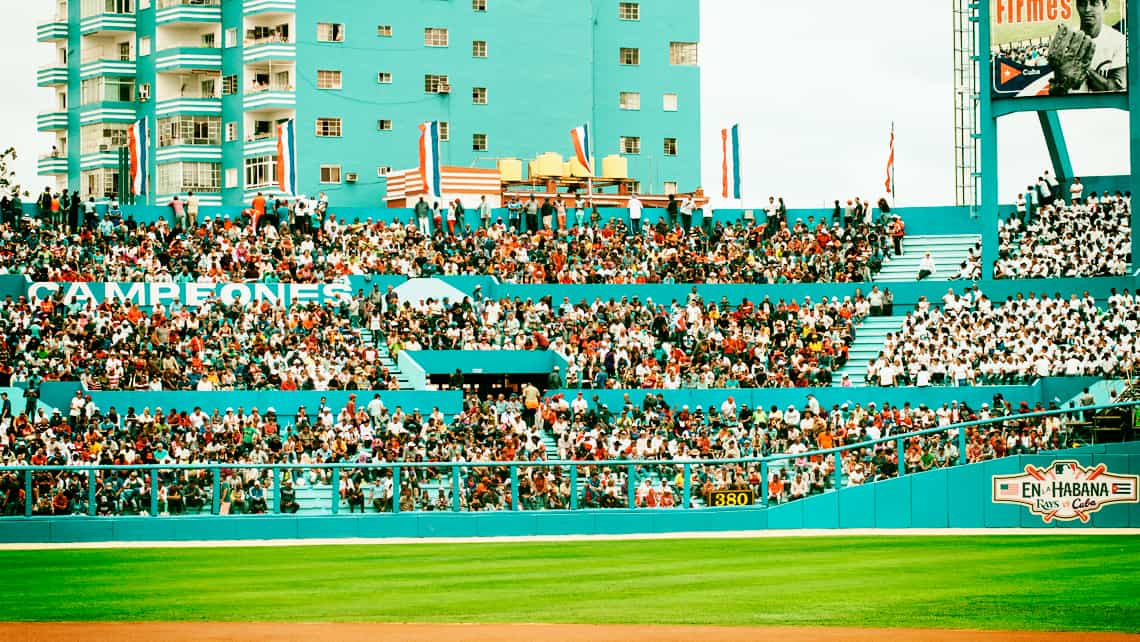 El estadio Latinoamericano de la Habana esta completo Camaguey, lleno