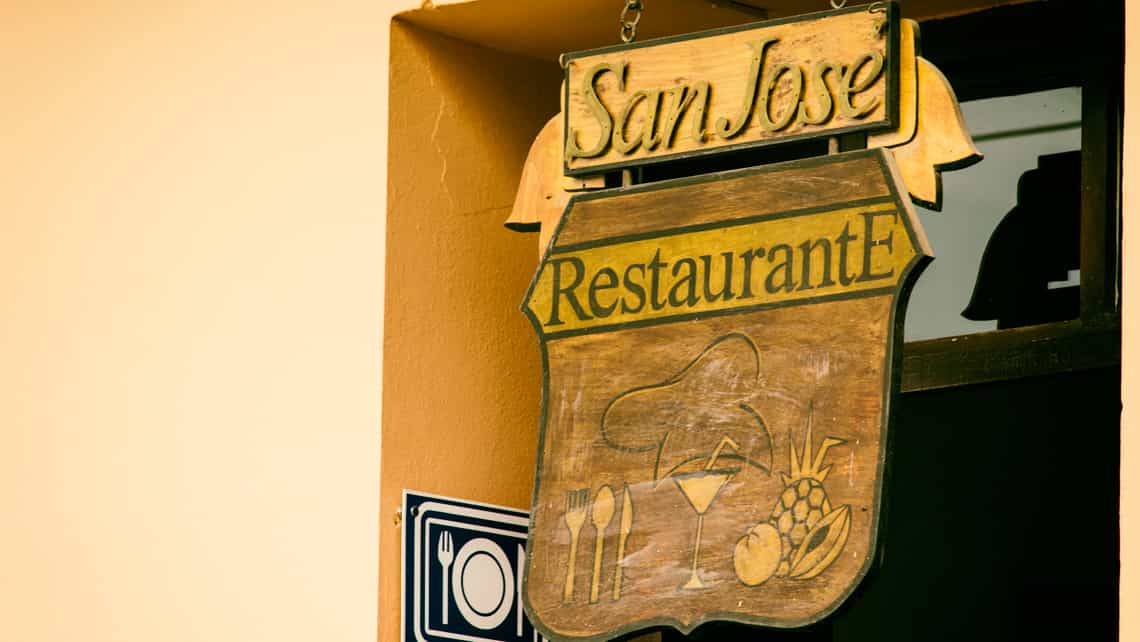 Cartel del Restaurante San José