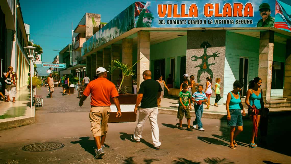 Vista del boulevard de Santa Clara, Villa Clara, Cuba