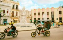 La Plaza de Albear, hermoso homenaje en La Habana Vieja