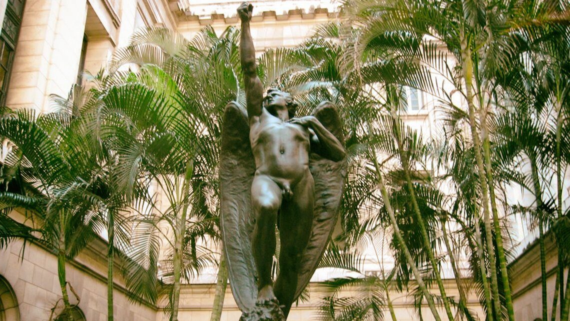 Ángel Caído en el Capitolio de La Habana