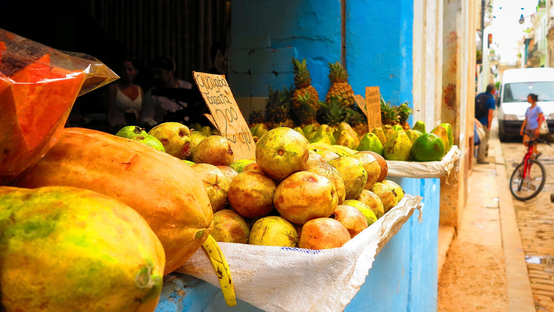 Las frutas de Cuba: fiesta de colores y sabores
