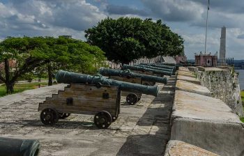 Bateria de Cañones en La Habana