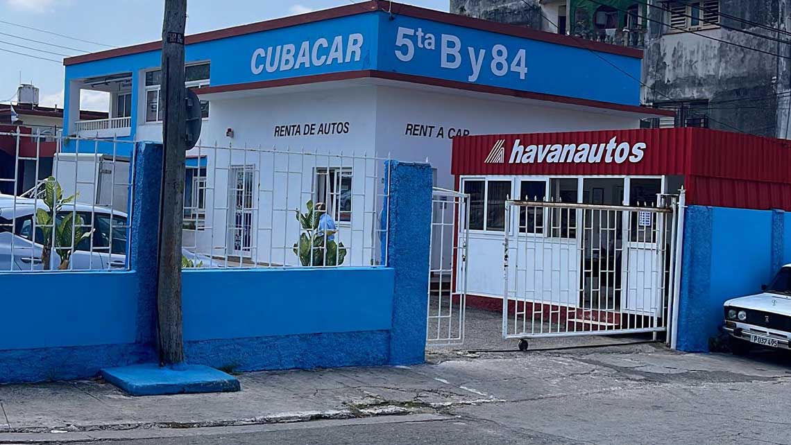 Oficina de Renta de 5ta y 84 en Miramar, La Habana