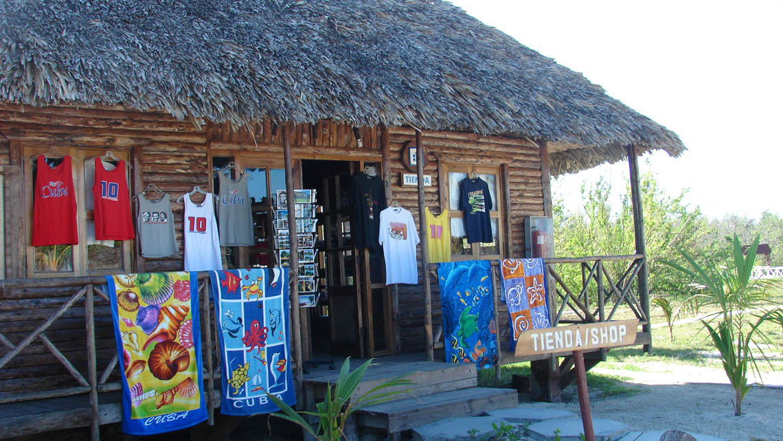 Tienda en Cayo Levisa, Cuba.