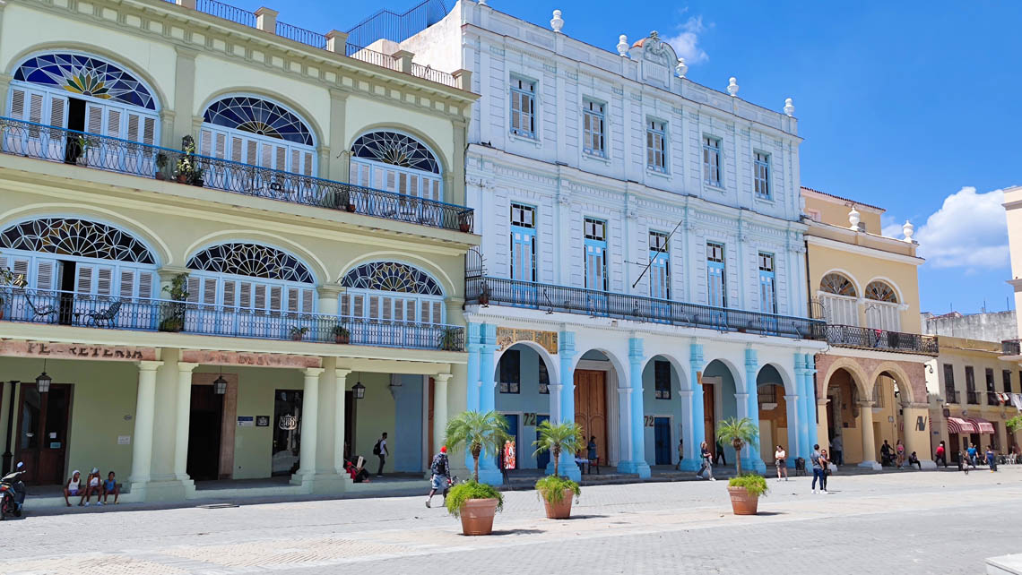 Plaza Vieja, Cuba