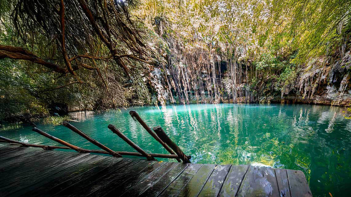 Cenote Calavera