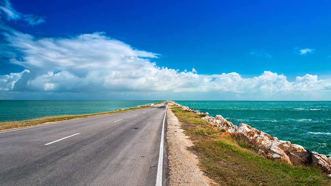 Pedraplen a Cayo Coco