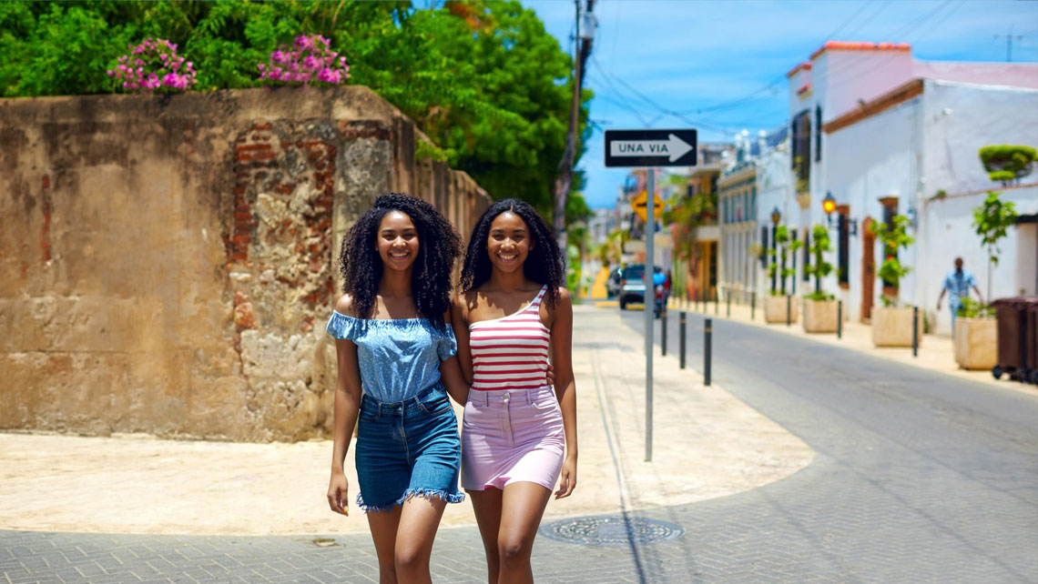 Chicas locales en Santo Domingo